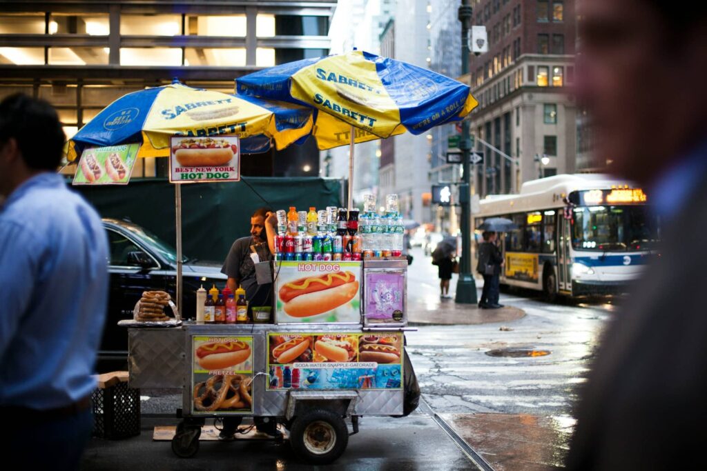 Stand de hot dog à New York aux États-Unis