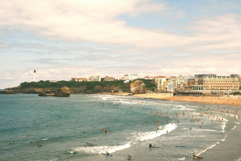 Plage biarritz en été