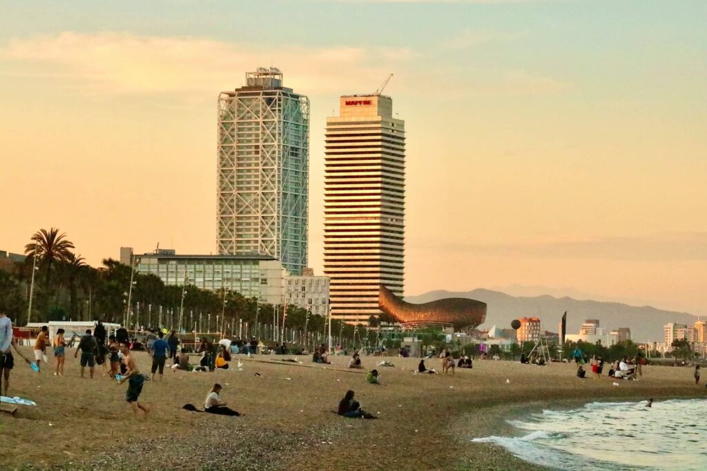 Plage de la barceloneta à Barcelone en Espagne