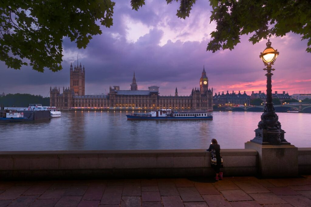 Palais de Westminster Londres au coucher du soleil